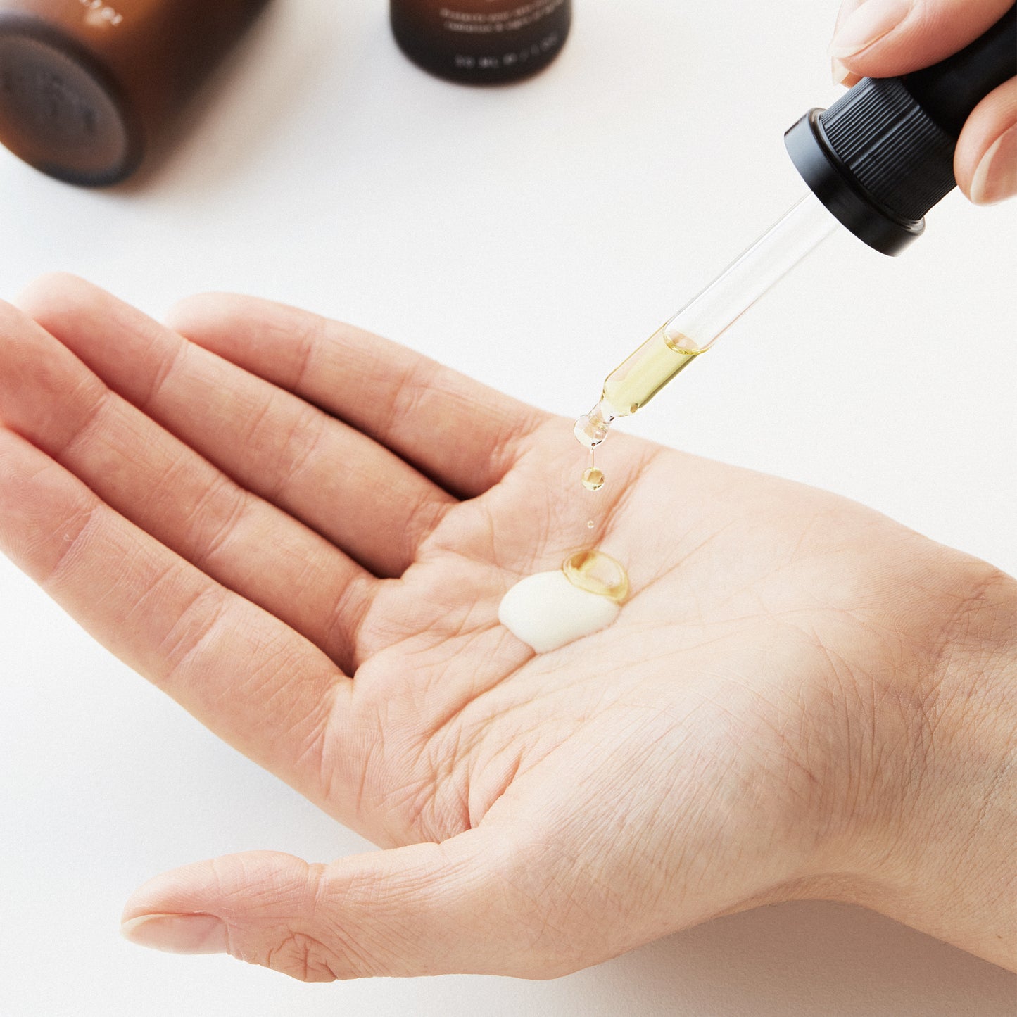 Sun Shield Drops SPF 50 – ochranné sérum proti slunci